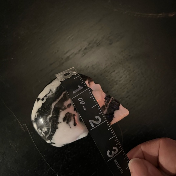 Zebra Jasper Skull - Picture 6 of 6